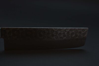 Kanetsune KC-905 Hammered Damascus Nakiri 160mm - Image 8