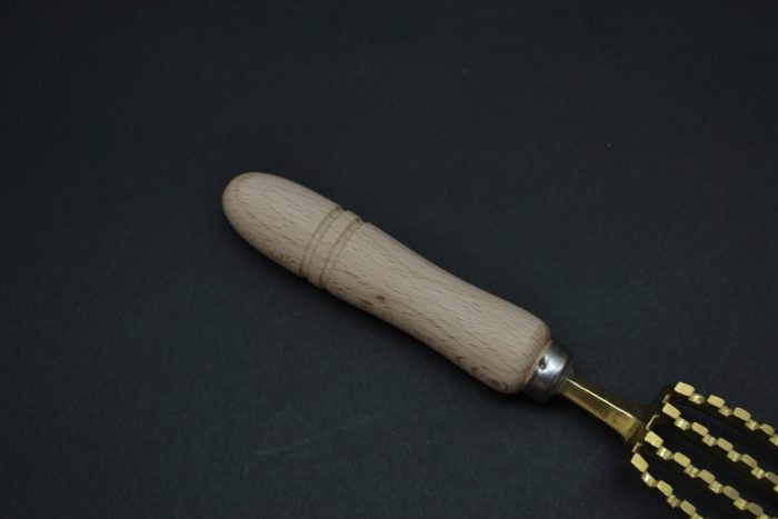 Hado Traditional Fish Scaler - Image 5