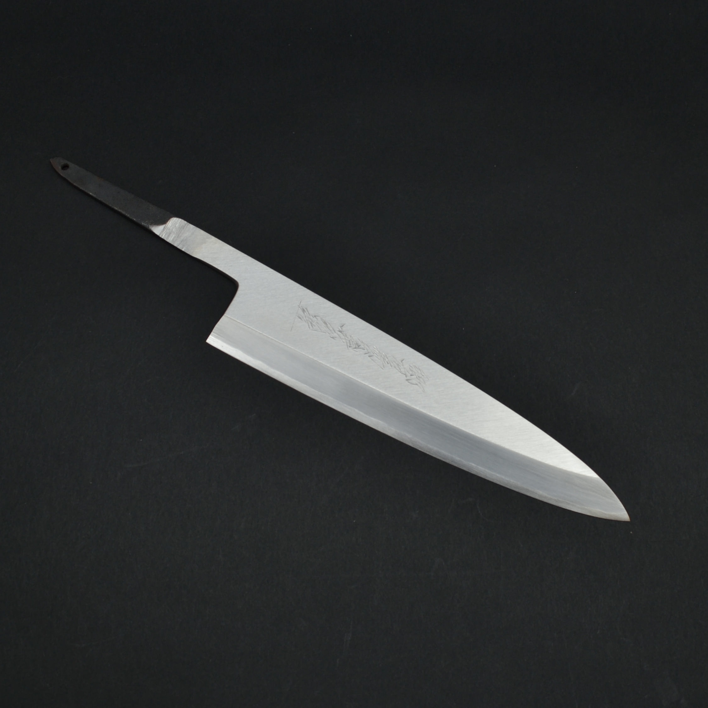 Yamawaki Hamono Ginsan Mioroshi Deba 210mm (1) Yamawaki Hamono Ginsan Mioroshi Deba 210mm - Image 1
